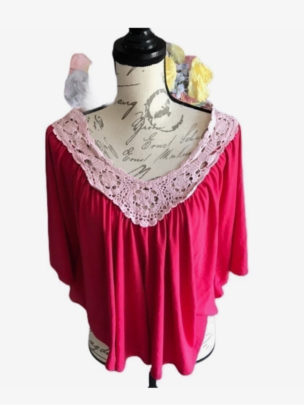 Rue21 Crochet V-Neck Flutter Sleeve Top in Hot Pink with Cream Trim - Picture 4 of 10